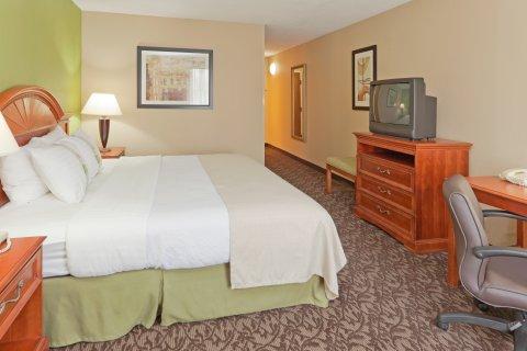 Quality Inn & Suites Downtown Mansfield Exterior foto